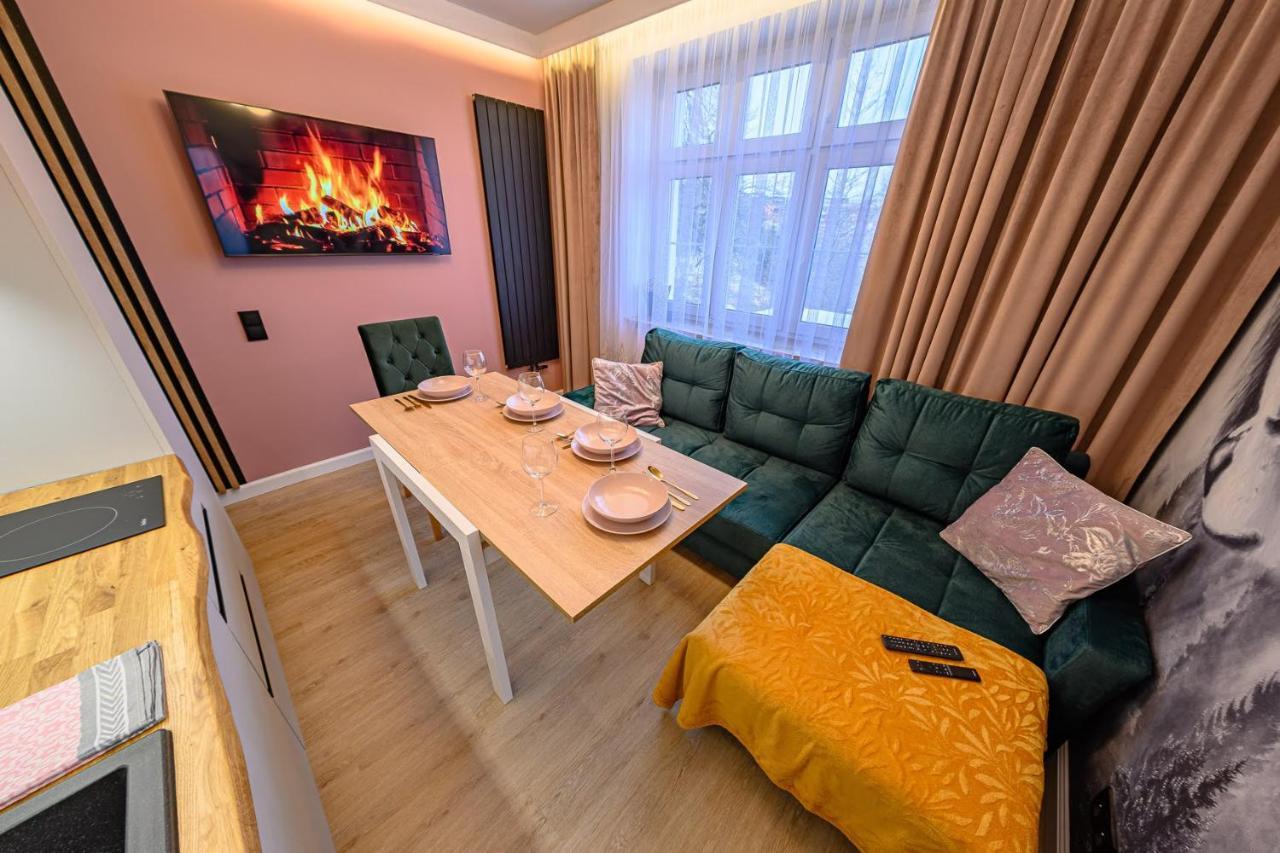 Perfekt Apartament คาร์ปัตซ์ ภายนอก รูปภาพ