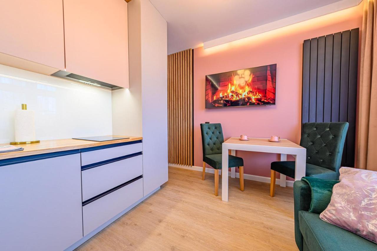Perfekt Apartament คาร์ปัตซ์ ภายนอก รูปภาพ