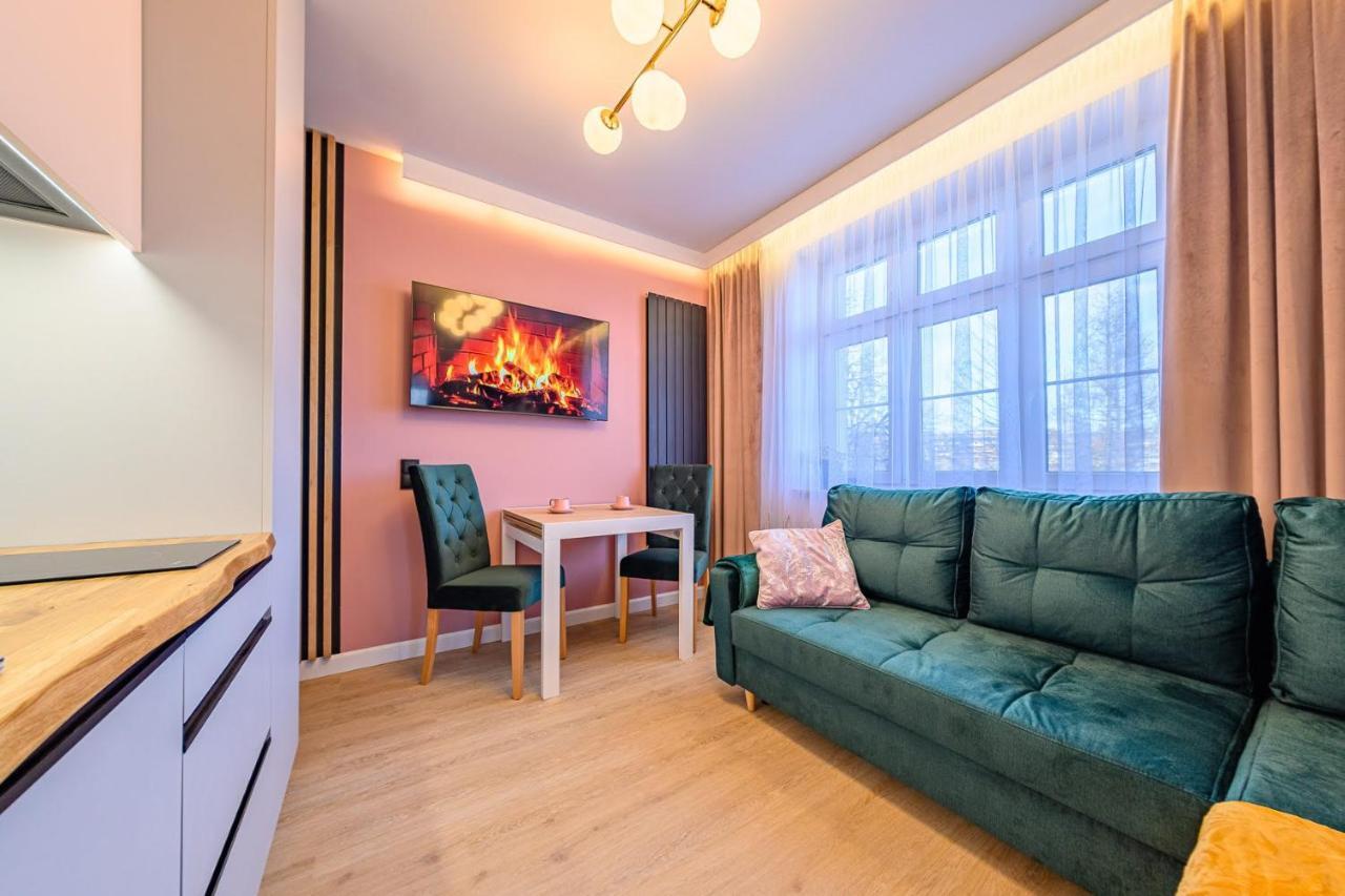 Perfekt Apartament คาร์ปัตซ์ ภายนอก รูปภาพ
